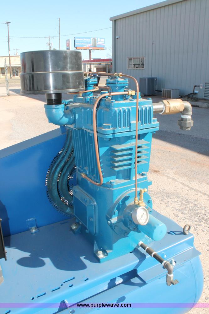 image for item L6845 Quincy 350 air compressor