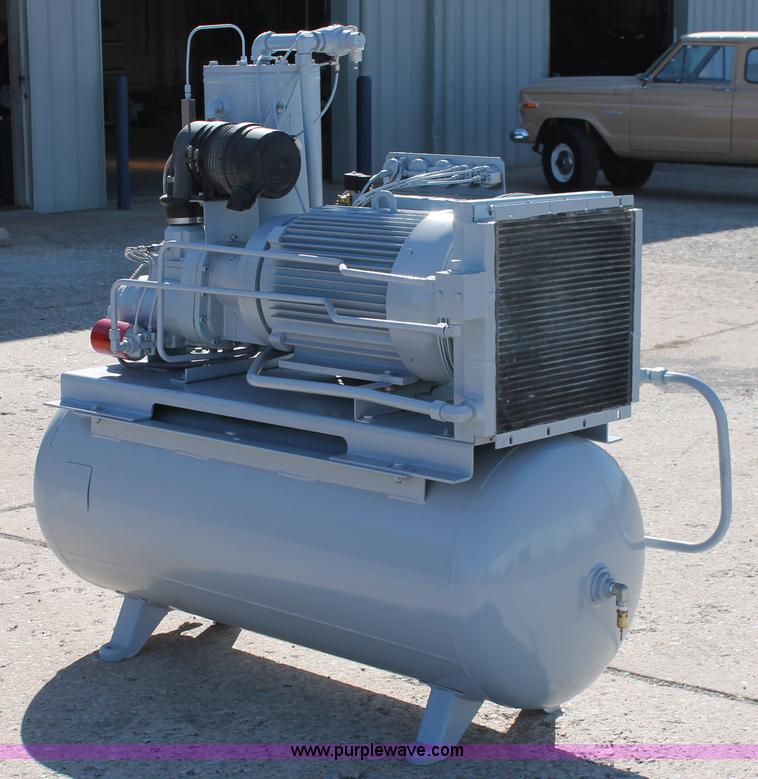 image for item L6846 2009 Sullivan Palatek 30DG air compressor