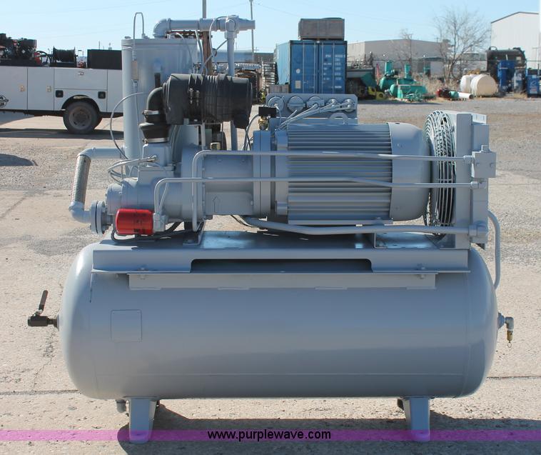 image for item L6846 2009 Sullivan Palatek 30DG air compressor