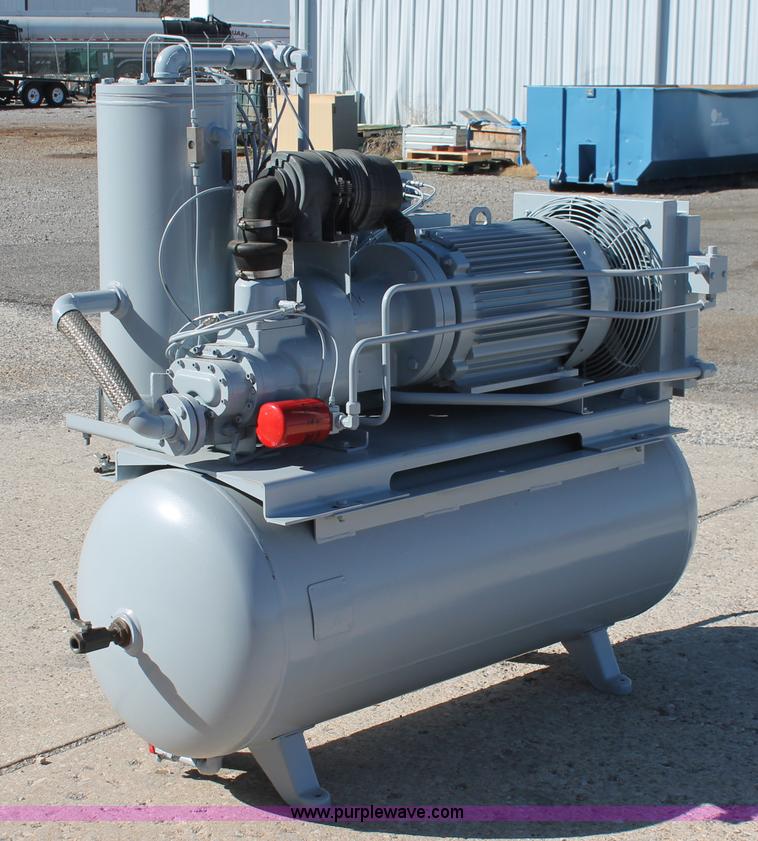 image for item L6846 2009 Sullivan Palatek 30DG air compressor