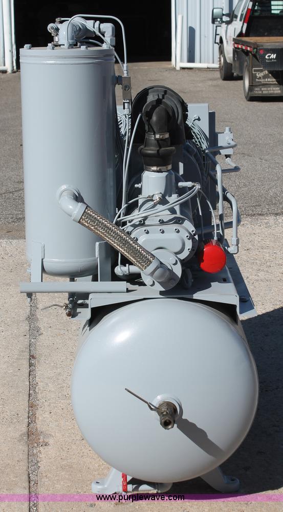 image for item L6846 2009 Sullivan Palatek 30DG air compressor