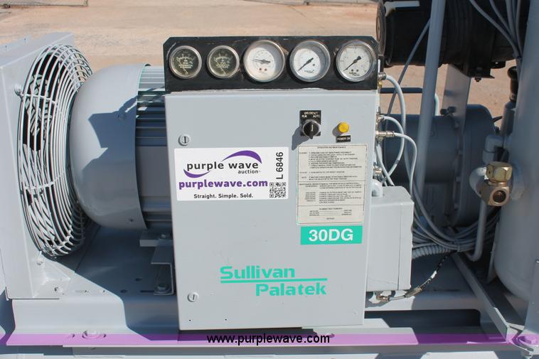 image for item L6846 2009 Sullivan Palatek 30DG air compressor
