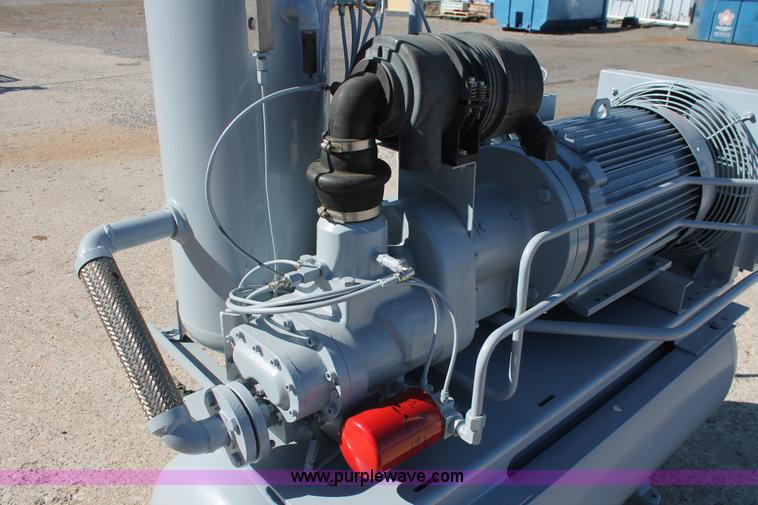 image for item L6846 2009 Sullivan Palatek 30DG air compressor