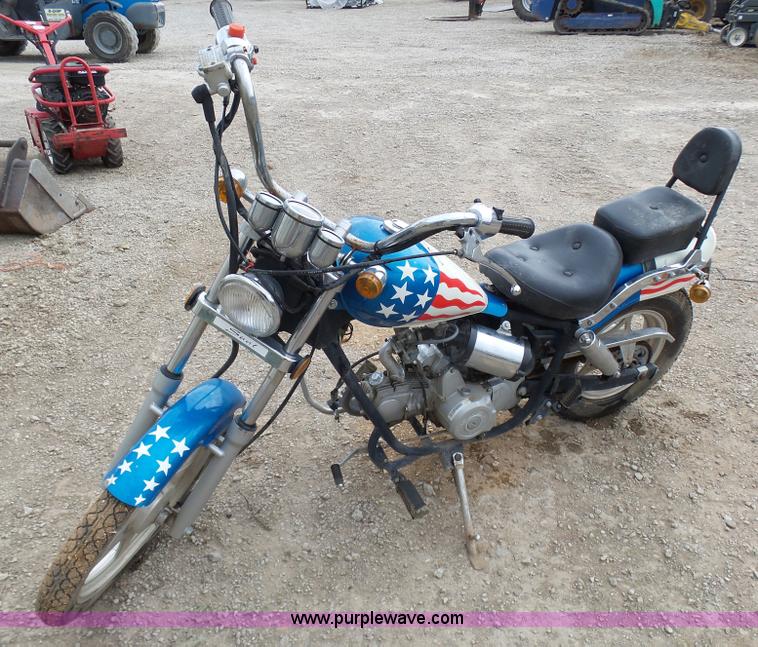 image for item N9451 Sunl mini bike