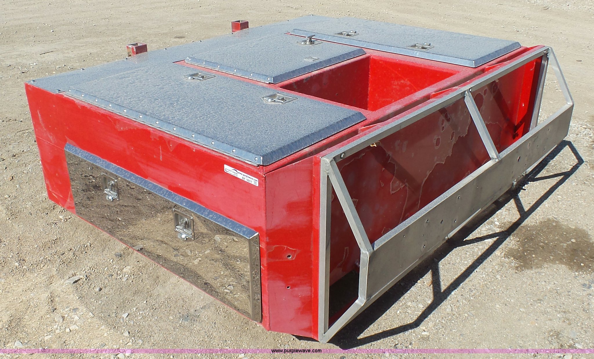 Brunners Fab aluminum headache rack in Lansing, KS Item BF9017 sold