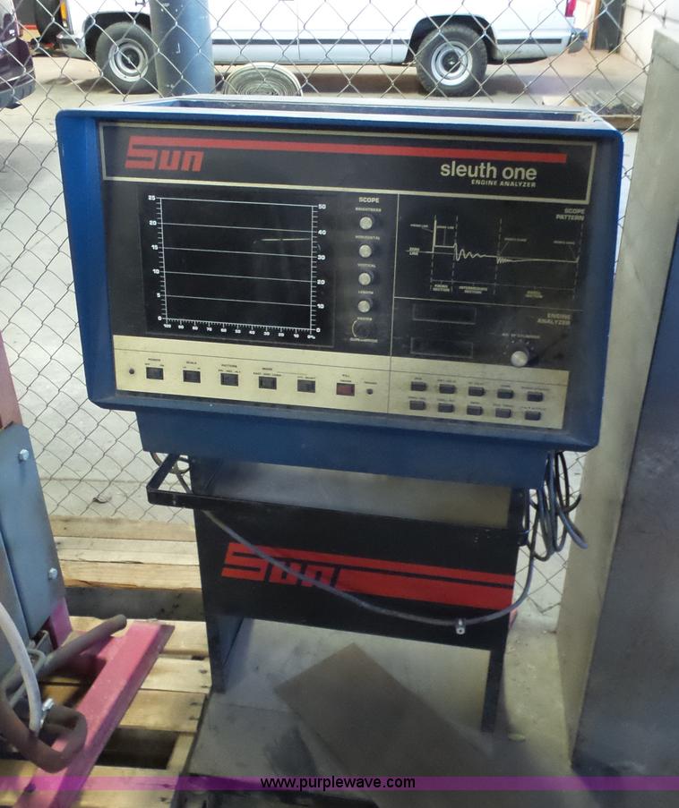 image for item BF9041 1984 SUN 101 engine analyzer