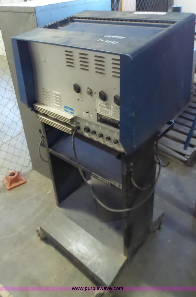 image for item BF9041 1984 SUN 101 engine analyzer