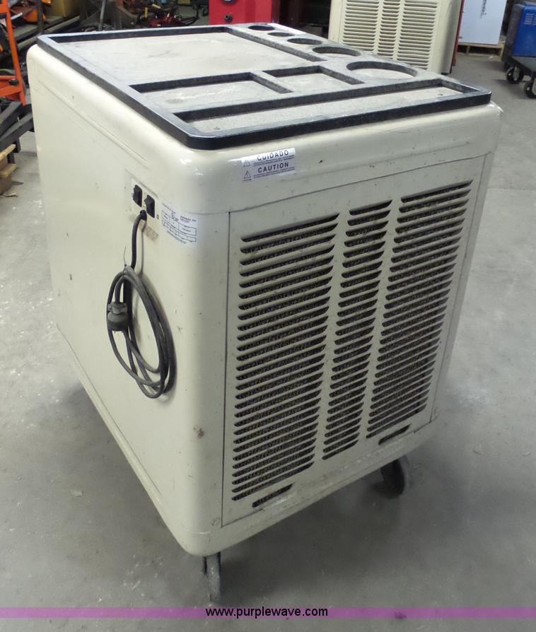 image for item BF9084 Mastercool water evaporator