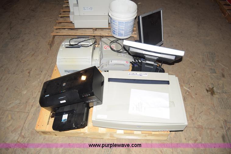 image for item BF9997 Assorted electronics