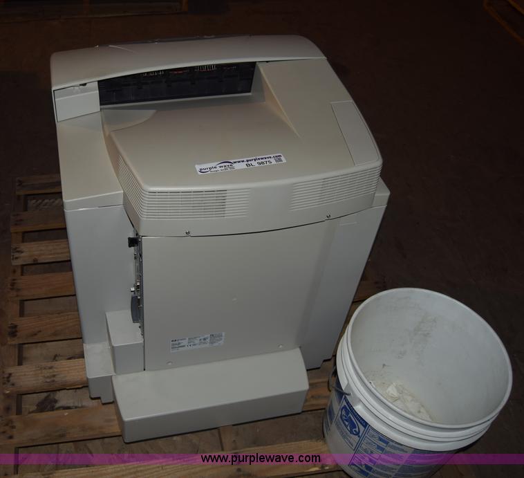 image for item BF9997 Assorted electronics