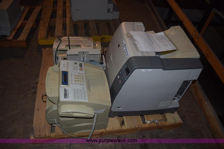 image for item BF9997 Assorted electronics