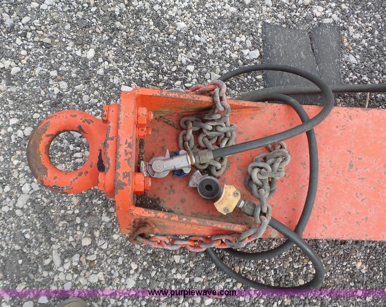 image for item BL9627 1994 Landoll 345-31 tilt deck trailer