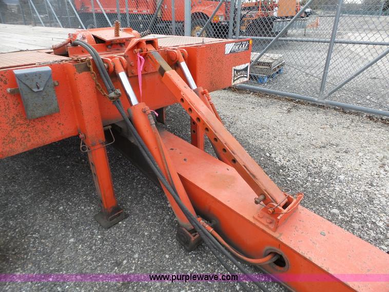 image for item BL9627 1994 Landoll 345-31 tilt deck trailer