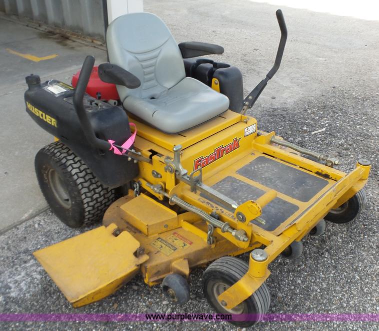 image for item BL9628 2006 Hustler FasTrak lawn mower