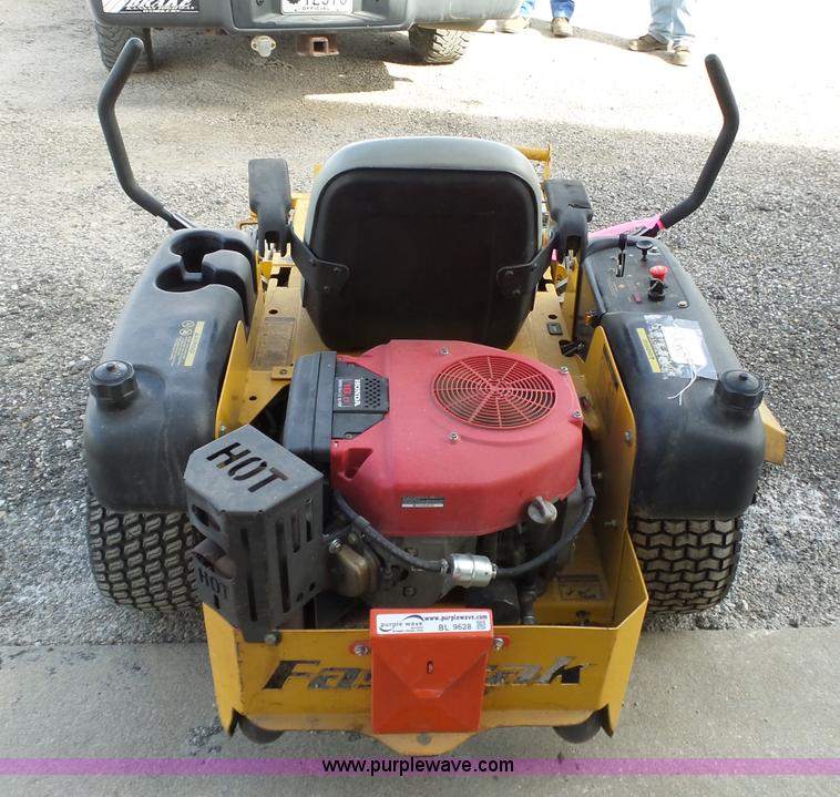 image for item BL9628 2006 Hustler FasTrak lawn mower