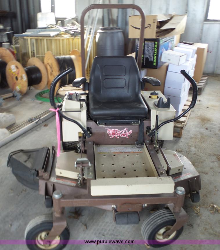 image for item BL9629 2007 Grasshopper 120K lawn mower