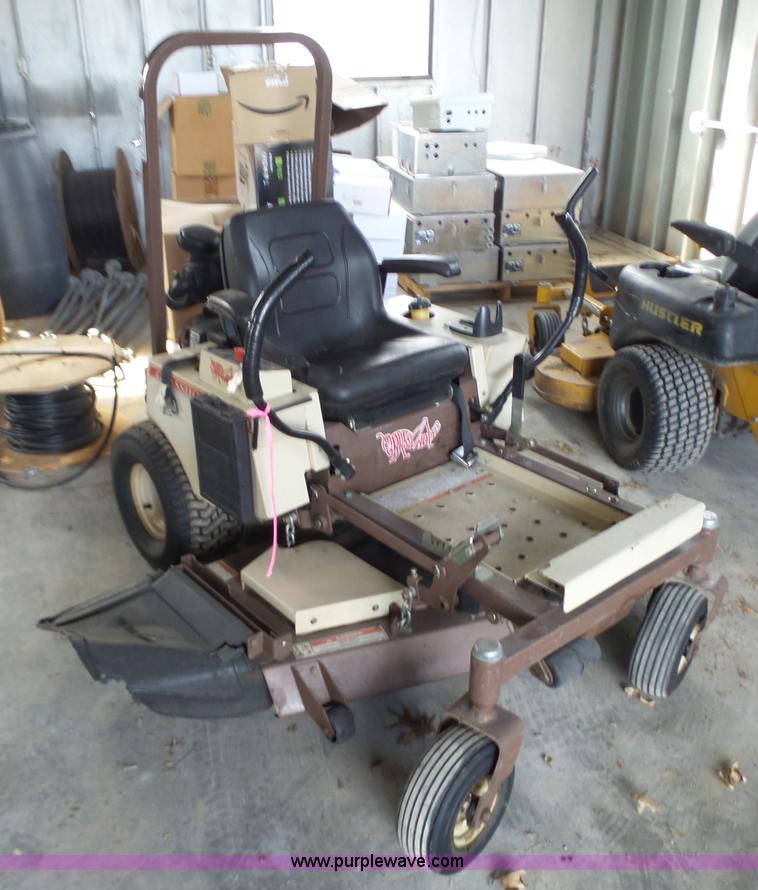 image for item BL9629 2007 Grasshopper 120K lawn mower