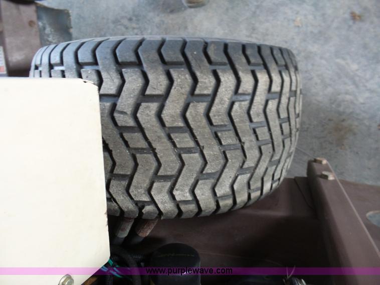 image for item BL9629 2007 Grasshopper 120K lawn mower