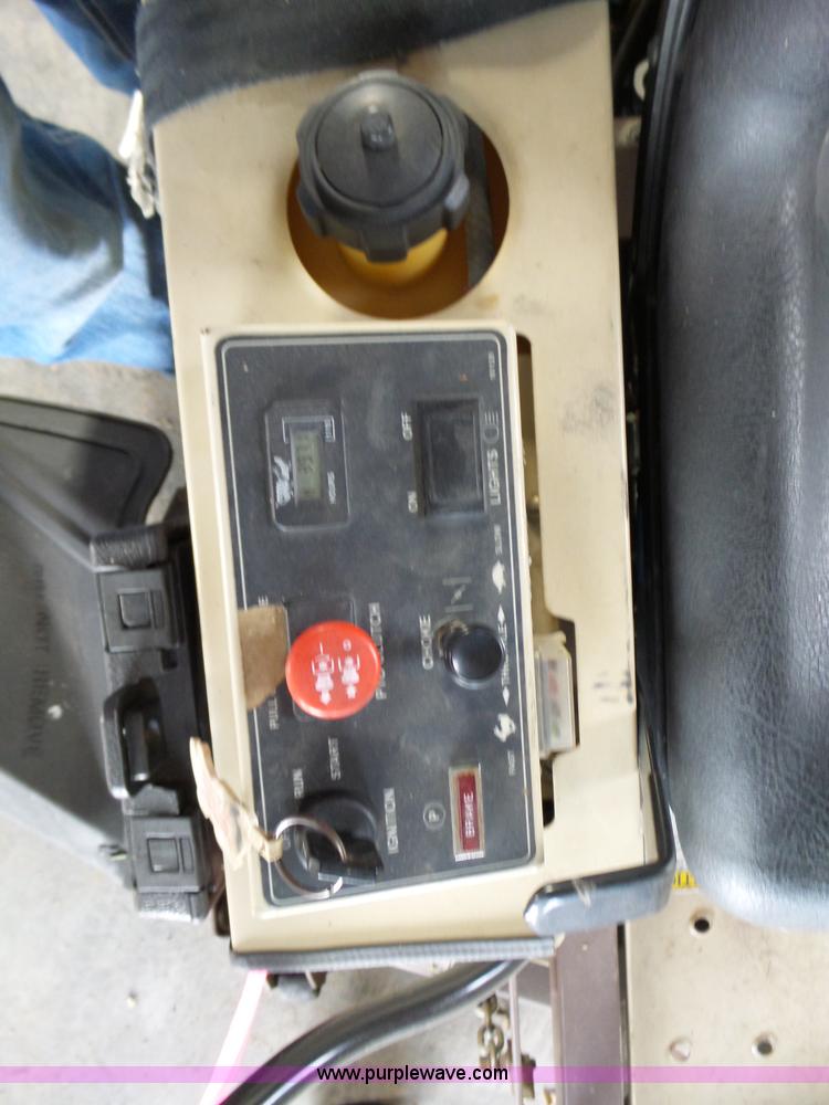 image for item BL9629 2007 Grasshopper 120K lawn mower