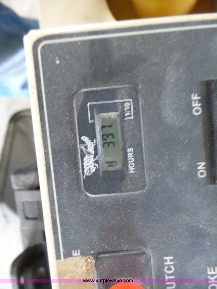 image for item BL9629 2007 Grasshopper 120K lawn mower