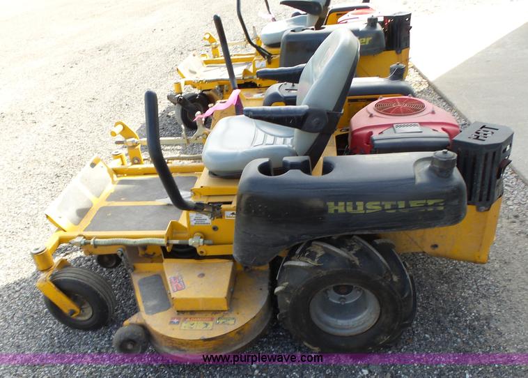 image for item BL9630 2006 Hustler FasTrak lawn mower