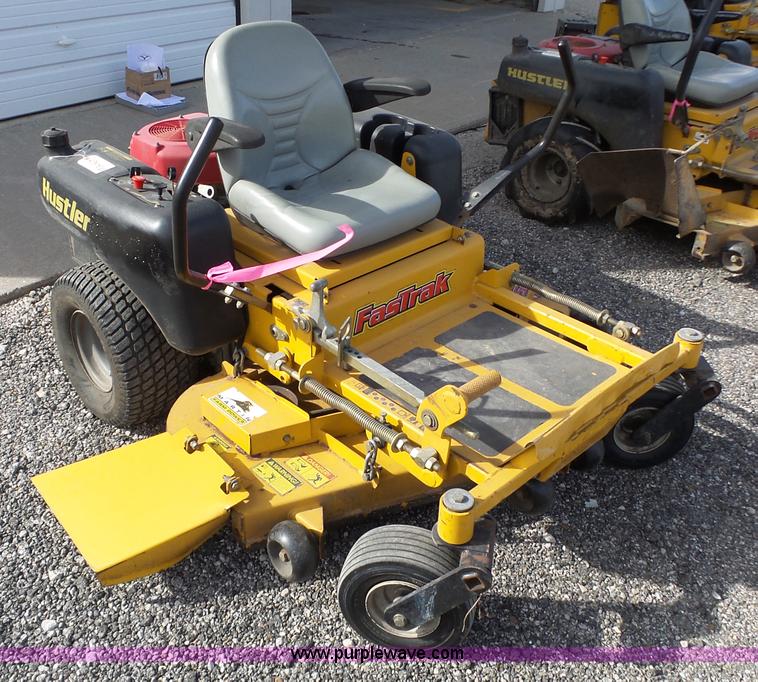 image for item BL9631 2006 Hustler FasTrak lawn mower