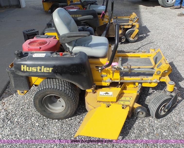 image for item BL9631 2006 Hustler FasTrak lawn mower