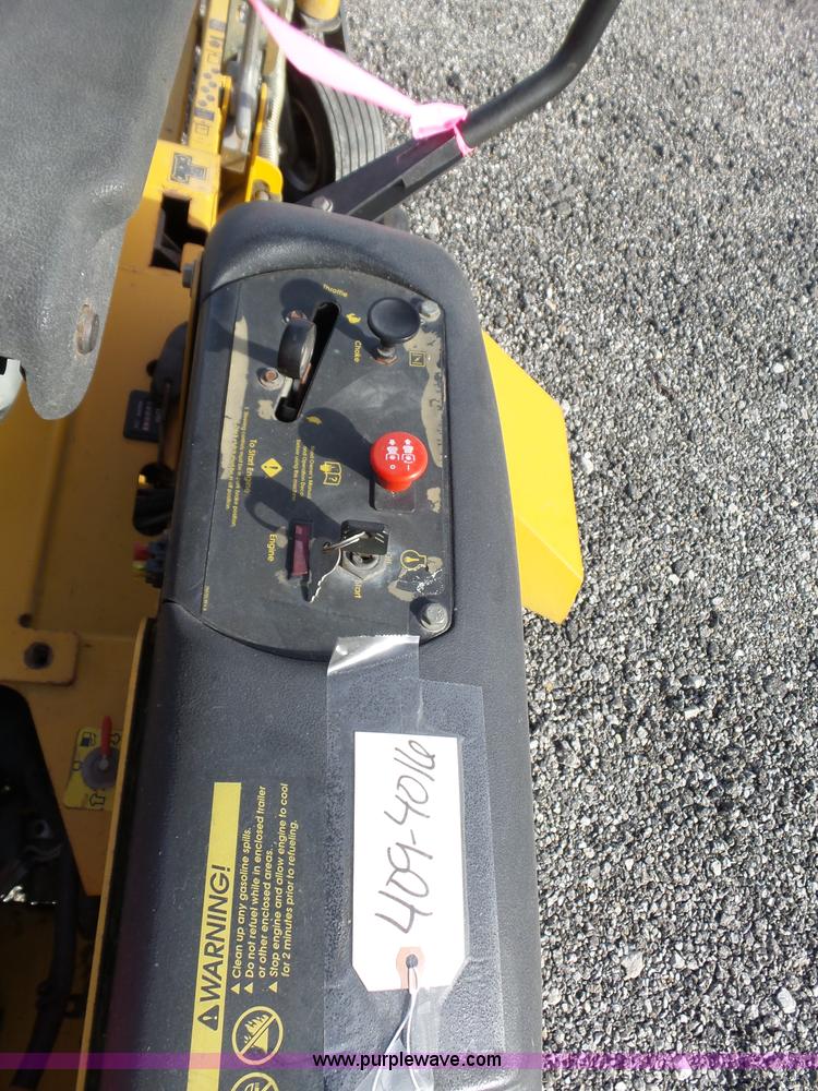 image for item BL9631 2006 Hustler FasTrak lawn mower