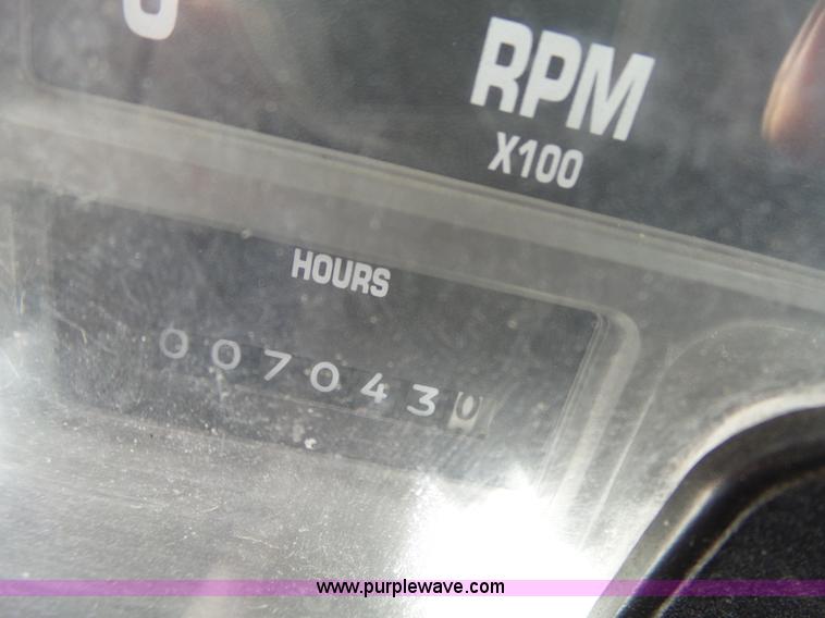 image for item BL9633 1999 International 4900 dump truck