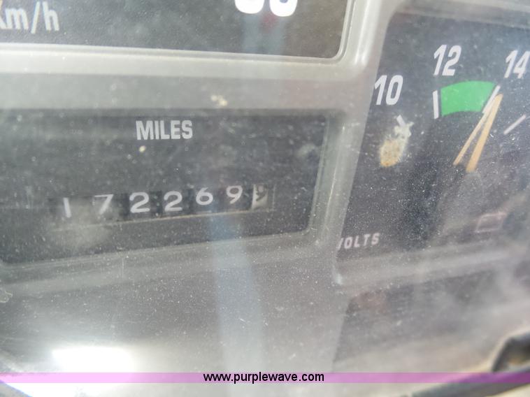 image for item BL9633 1999 International 4900 dump truck