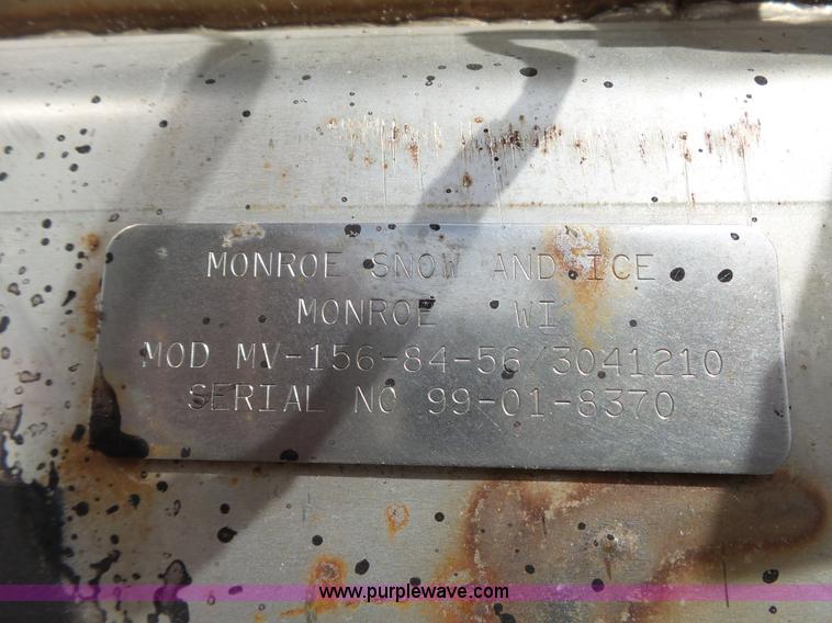 image for item BL9633 1999 International 4900 dump truck