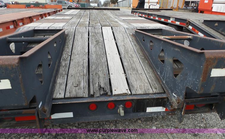 image for item BL9635 2000 Trail King TK20-2200 equipment trailer