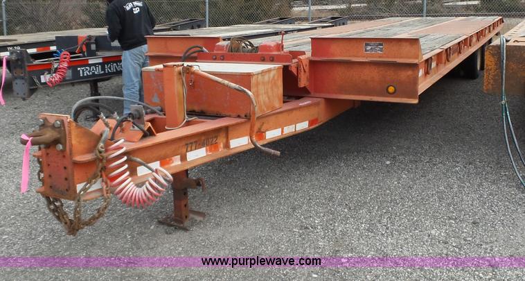 image for item BL9636 2002 Evaco Superline D020T312TSA tilt deck trailer