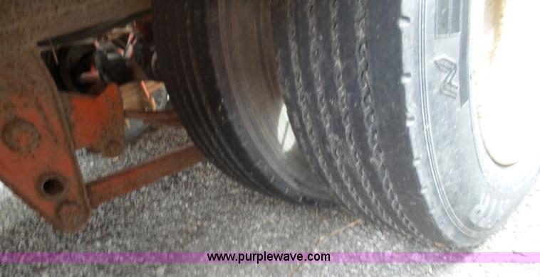 image for item BL9636 2002 Evaco Superline D020T312TSA tilt deck trailer