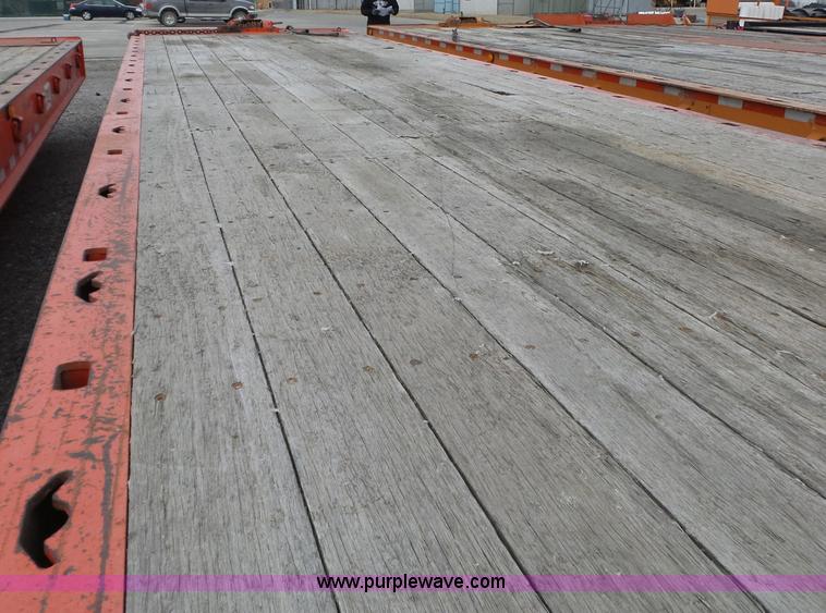 image for item BL9637 1994 Landoll 343-31 tilt deck trailer