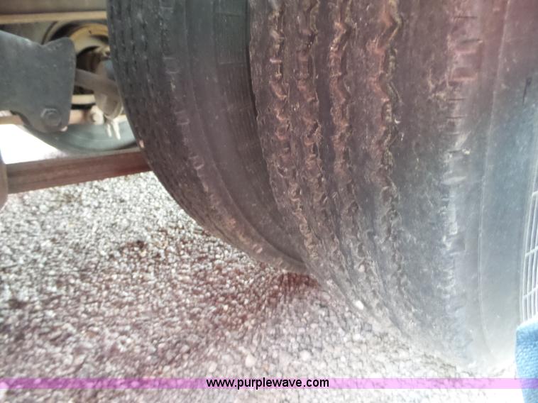 image for item BL9638 1991 Landoll 345 tilt deck trailer