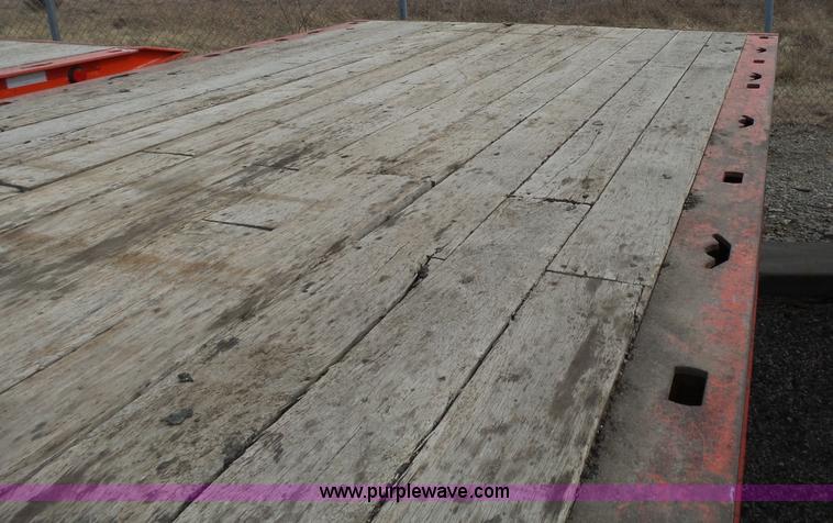 image for item BL9638 1991 Landoll 345 tilt deck trailer