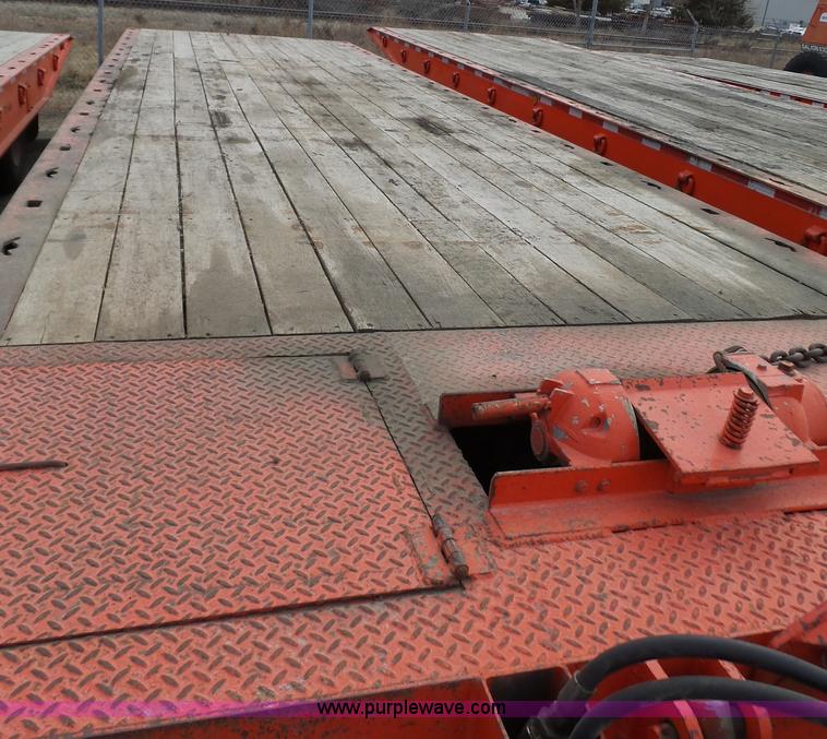 image for item BL9638 1991 Landoll 345 tilt deck trailer