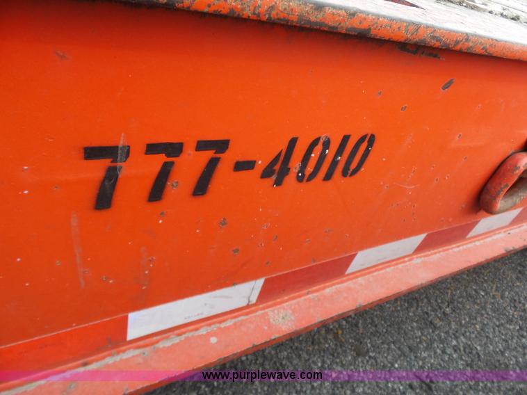 image for item BL9638 1991 Landoll 345 tilt deck trailer