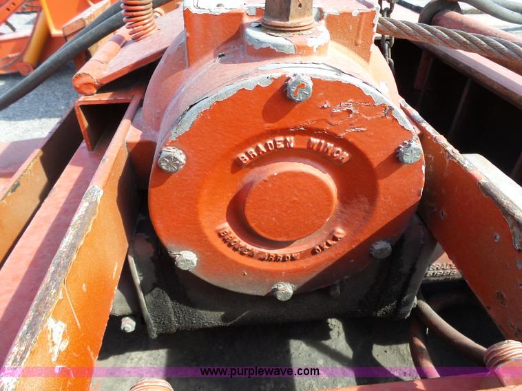 image for item BL9640 2006 Trail Eze TE401 tilt deck trailer