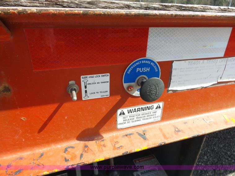 image for item BL9640 2006 Trail Eze TE401 tilt deck trailer