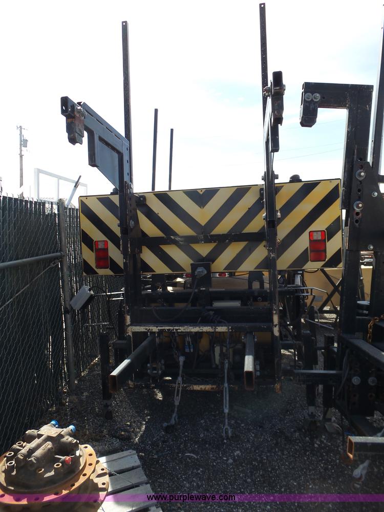 image for item BL9642 2003 Enabs Safe-Stop TM9180 crash attenuator