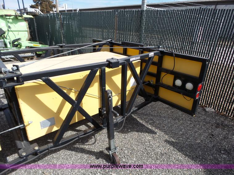 image for item BL9645 2005 Enabs Safe-Stop TM8290 crash attenuator