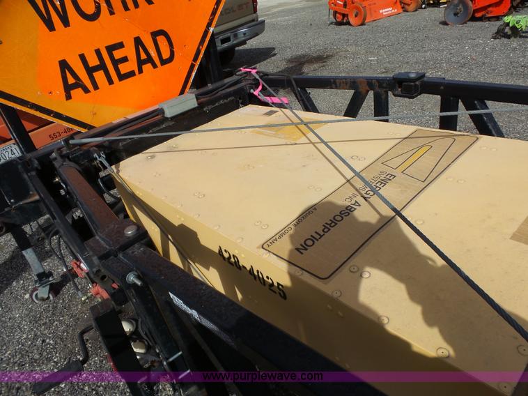 image for item BL9645 2005 Enabs Safe-Stop TM8290 crash attenuator