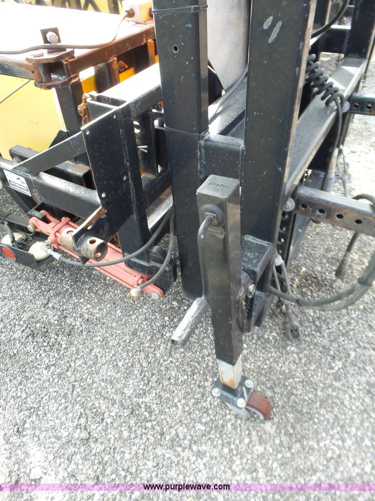 image for item BL9645 2005 Enabs Safe-Stop TM8290 crash attenuator