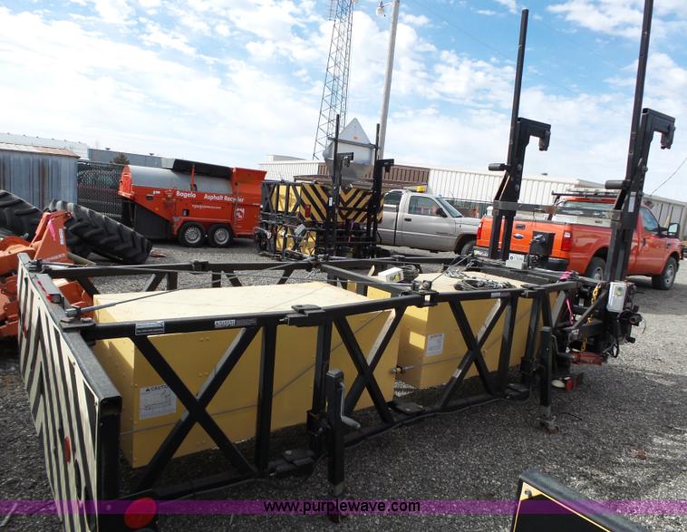 image for item BL9646 2003 Enabs Safe-Stop TM8290 crash attenuator