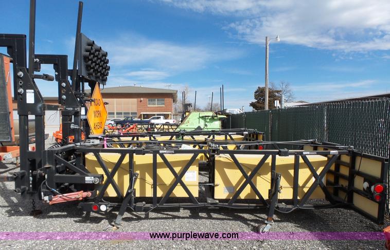 image for item BL9646 2003 Enabs Safe-Stop TM8290 crash attenuator