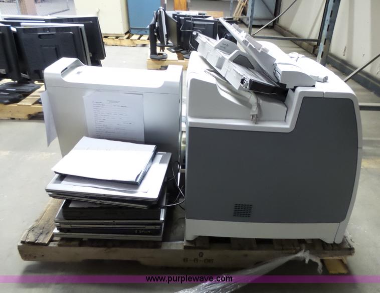 image for item BT9341 Assorted electronics