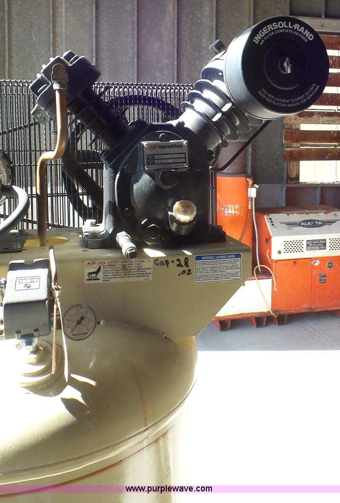 image for item CD9845 2005 Ingersoll Rand 2340 air compressor