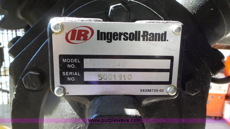 image for item CD9845 2005 Ingersoll Rand 2340 air compressor